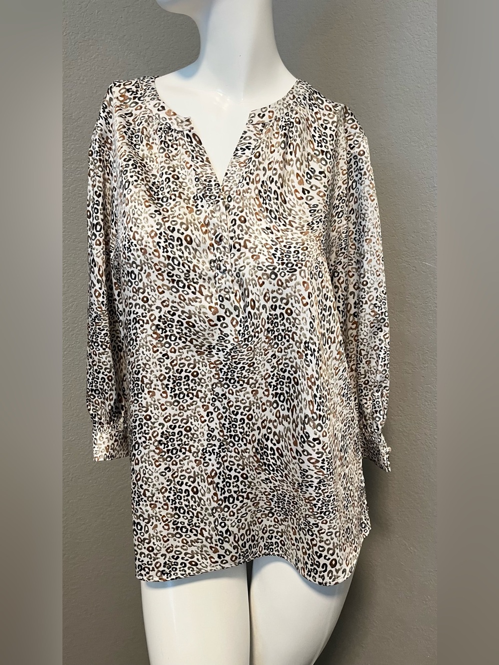 Investments Women’s  Leopard-Print 3/4 Sleeve iBrown / Black  Top Blouse Size S